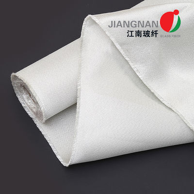 0.6mm Paslanmaz Çelik Uçlar Duman Perdeleri İçin Yüksek Mukavemetli Takviyeli Fiberglas Kumaş Bezi